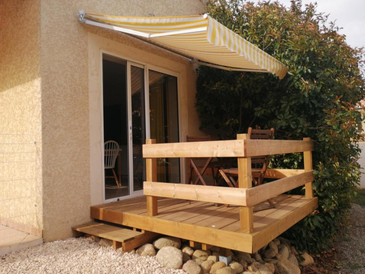 Appartement De Vacances A La Campagne Saint-Jean-Pla-de-Corts Exterior photo